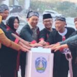 Kepala Merak Raksasa Terpasang di Monumen Reog Tertinggi 126 Meter
